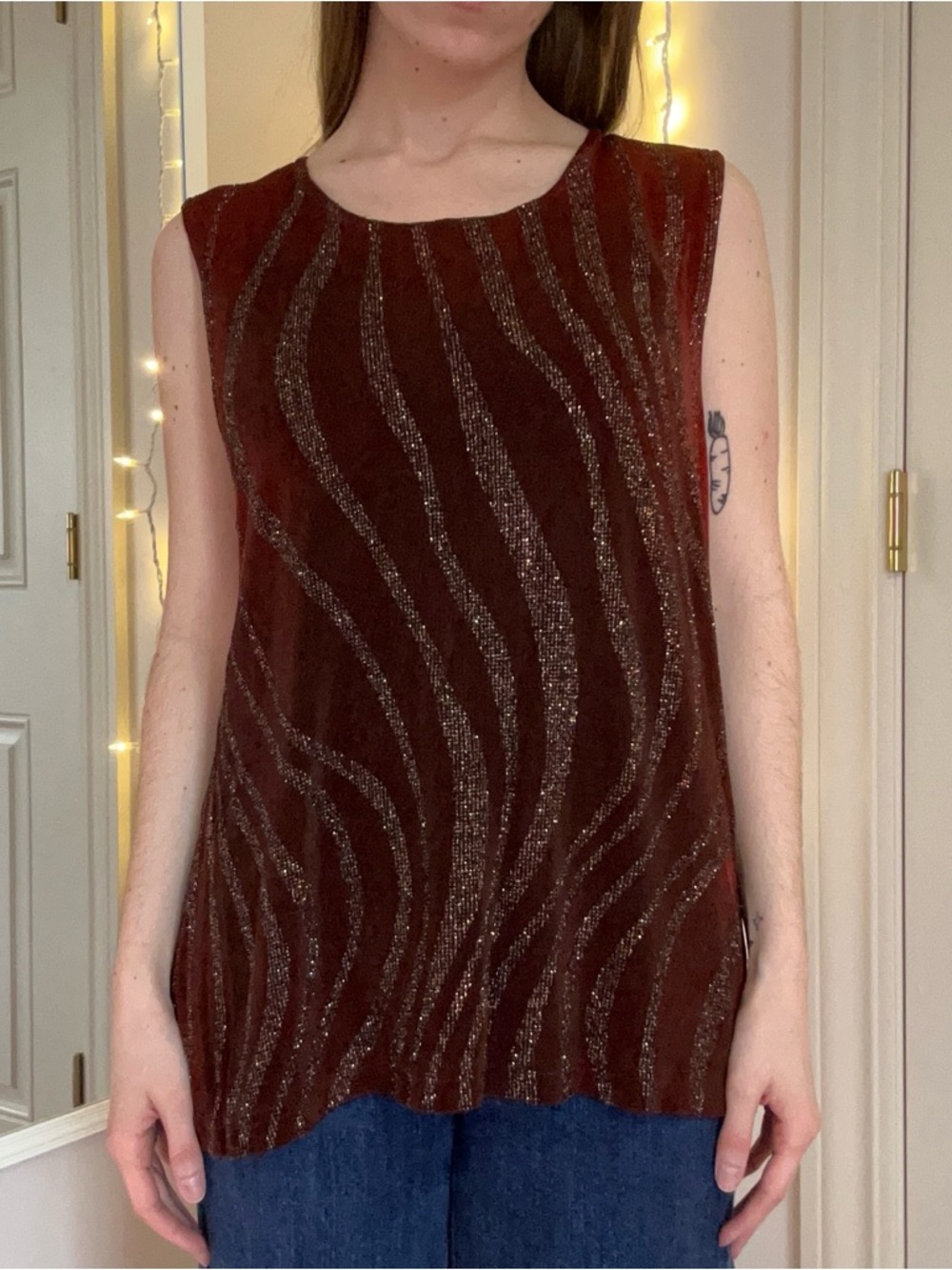 Vintage Maroon and Black Sparkly Top - Picture 2 of 6